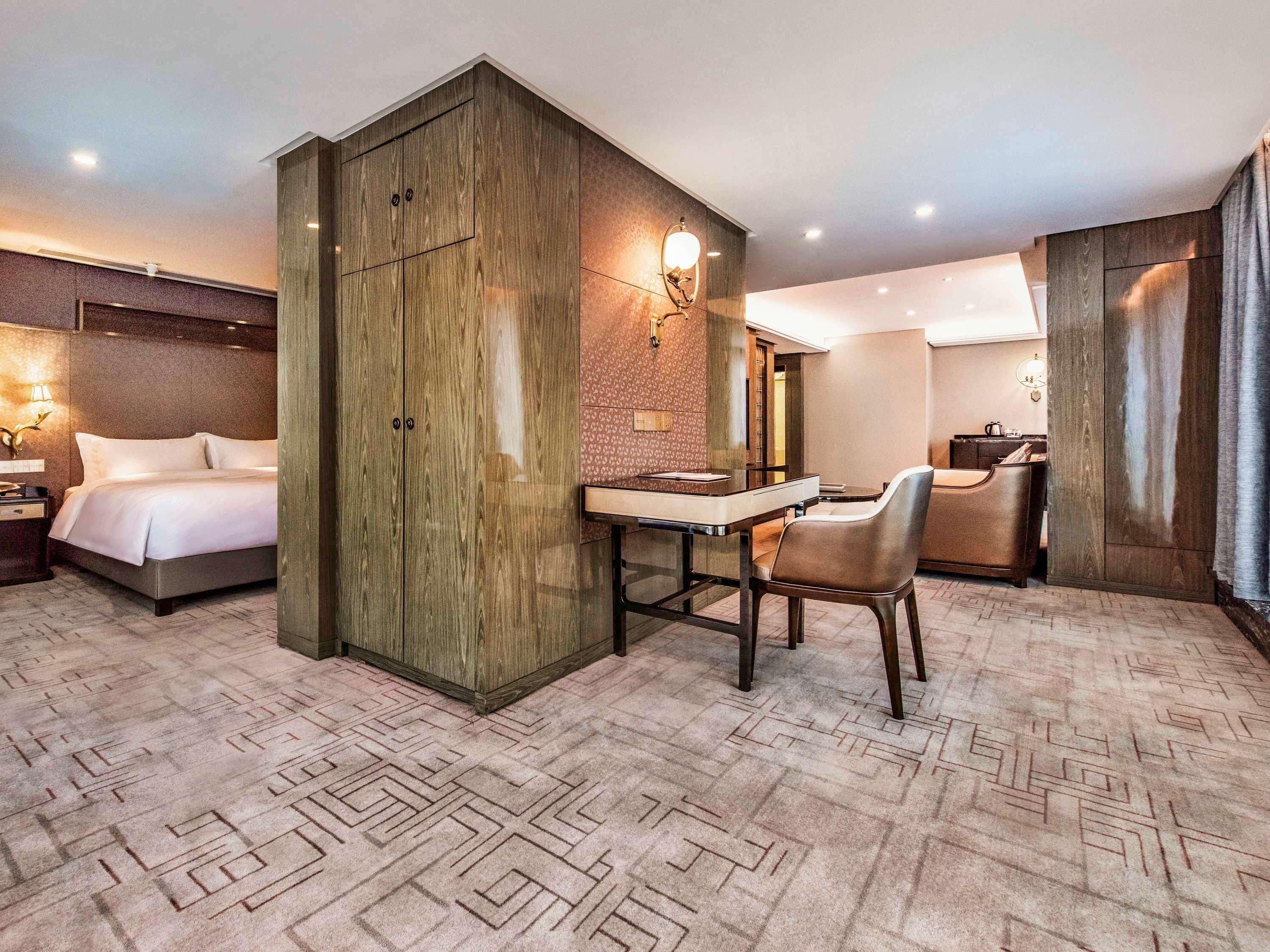 Mercure Chongqing Downtown Экстерьер фото