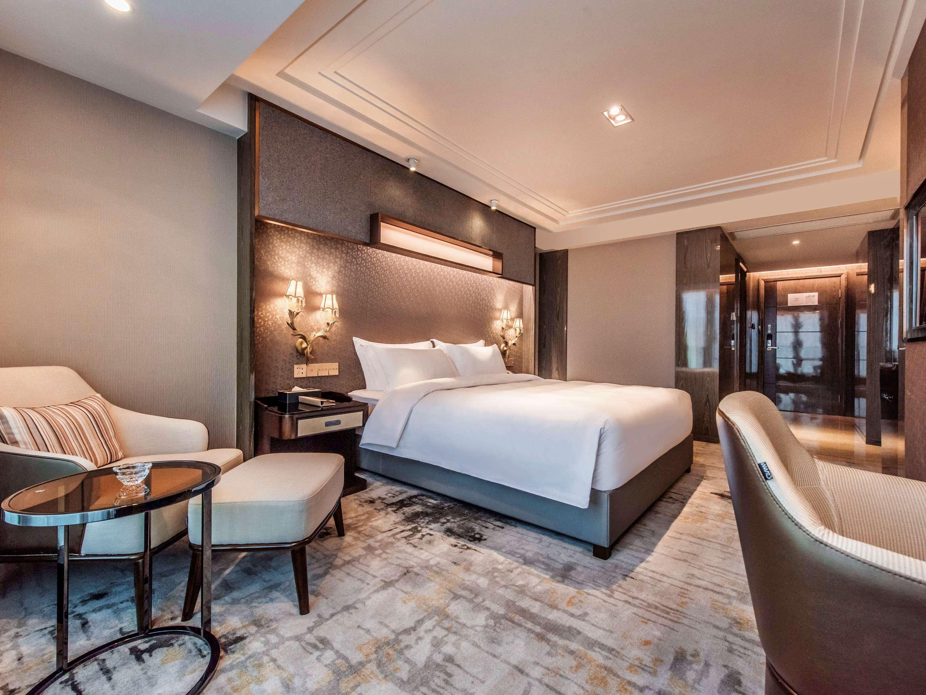 Mercure Chongqing Downtown Экстерьер фото