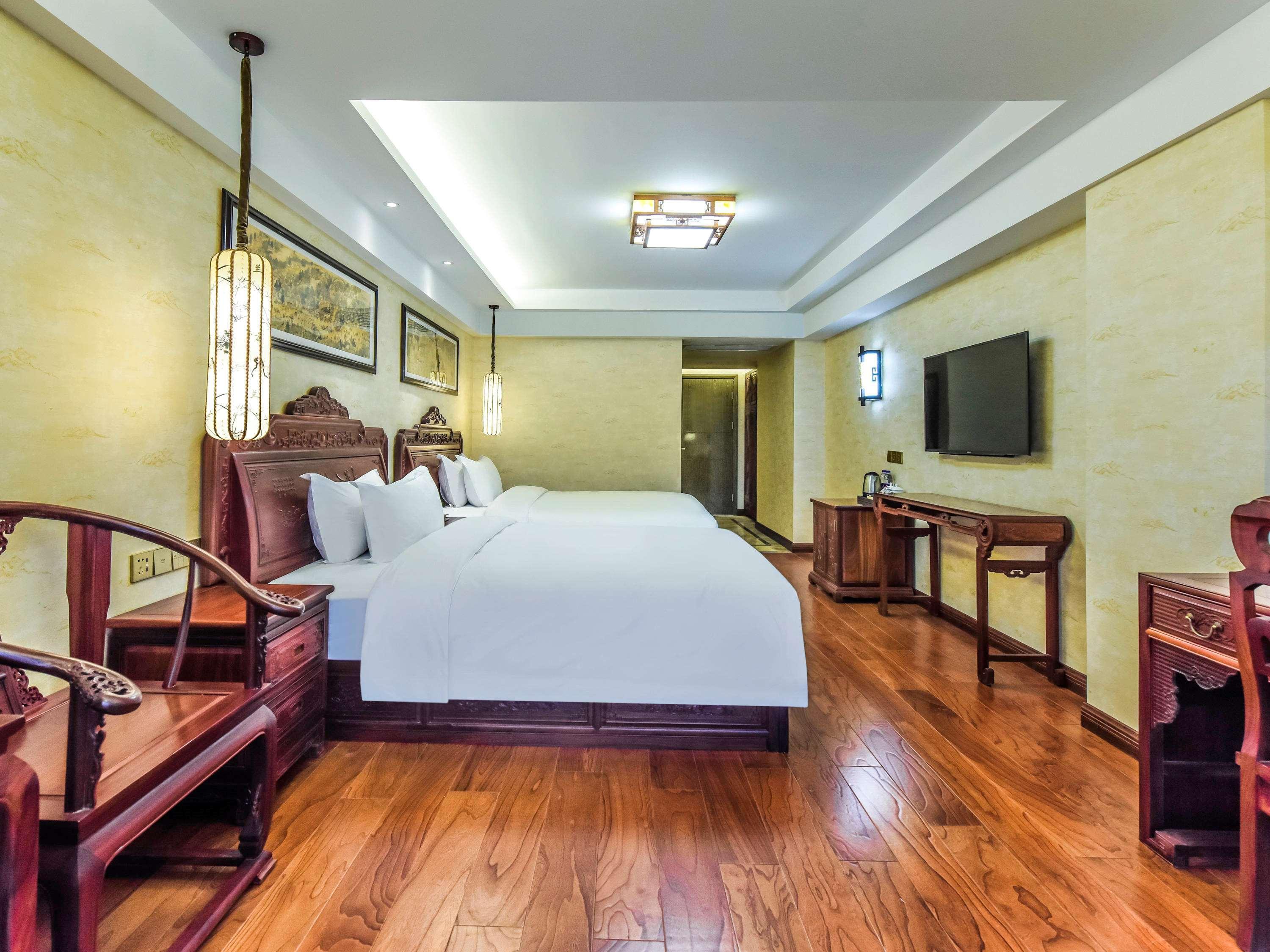 Mercure Chongqing Downtown Экстерьер фото