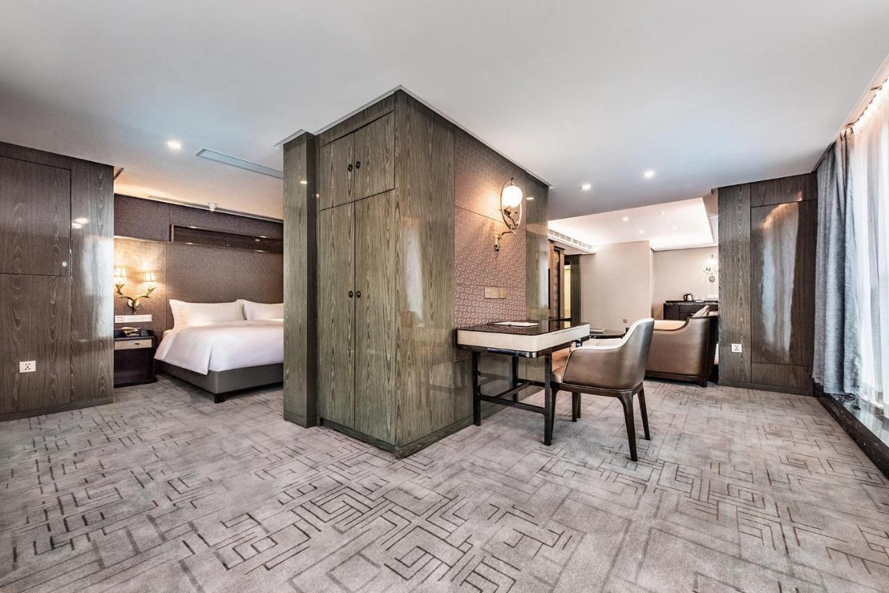 Mercure Chongqing Downtown Экстерьер фото